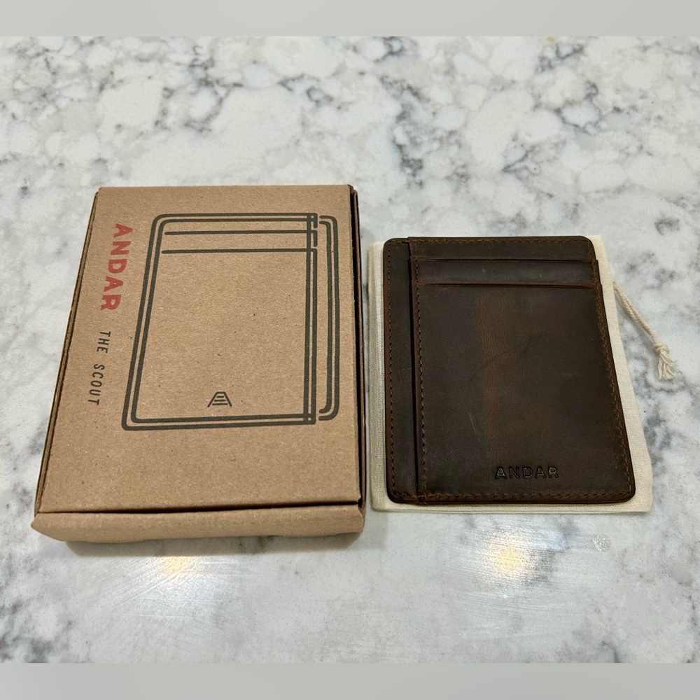 NWT Andar “The Scout” Wallet Brown